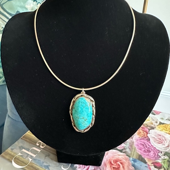 Vintage Old Pawn Sterling Silver Large Turquoise Pendant Necklace Snake Chain - Picture 2 of 7